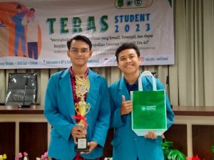 Juara 1 Lomba Debat Nasional dan Best Speaker Teras Student