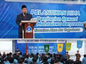 Pelantikan HIMA dan Reward Mahasiswa Berprestasi